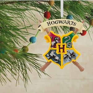 Hogwarts Crest Ornament